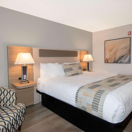 Coast Abbotsford Hotel & Suites Екстер'єр фото