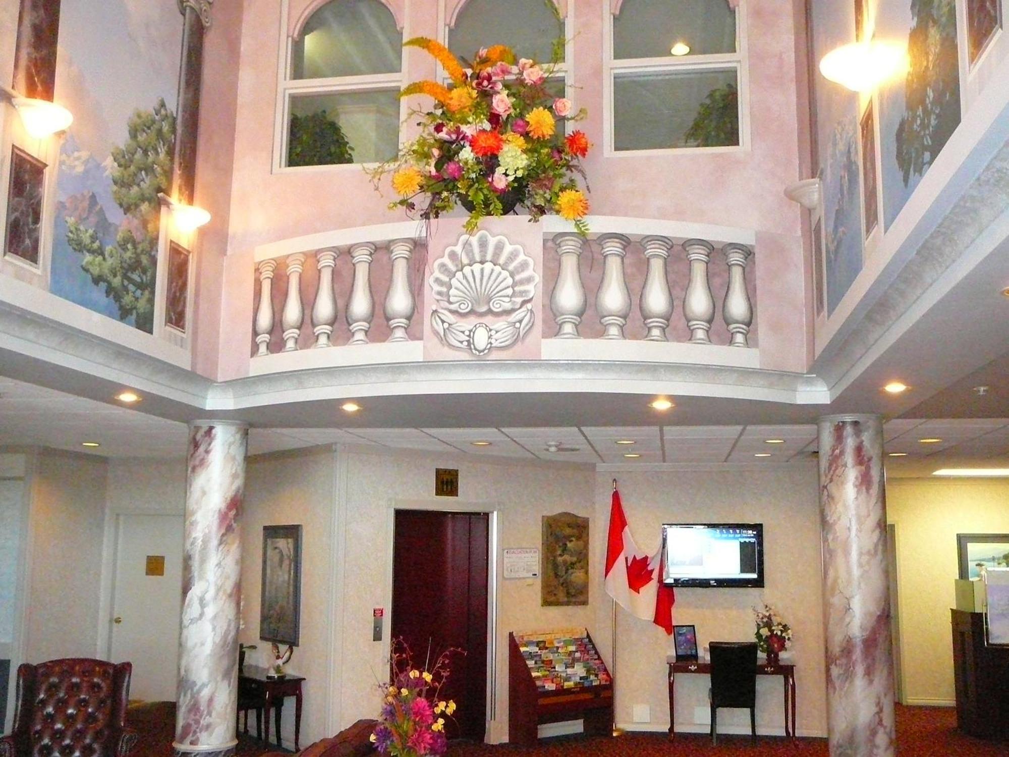Coast Abbotsford Hotel & Suites Екстер'єр фото